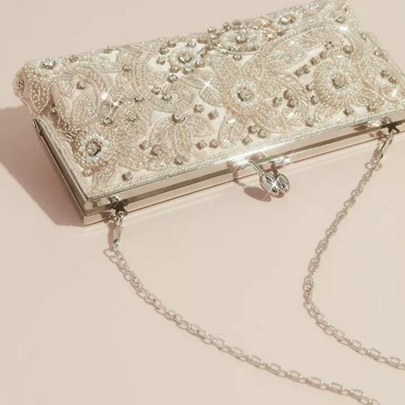 Elegant Cream Beaded Clutch - Picture 3 of 3